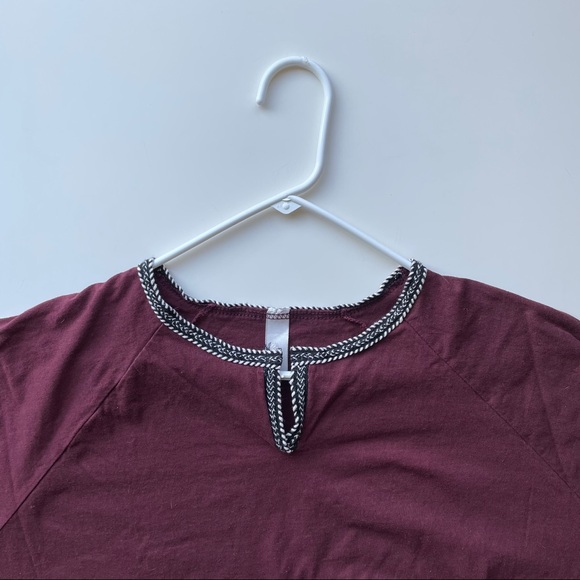 Vintage Maroon Top - Picture 5 of 6